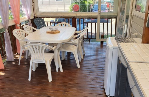 Valras-Plage House | Air-conditioned mobile home, washing machine, dishwasher by the sea at Valras Plage