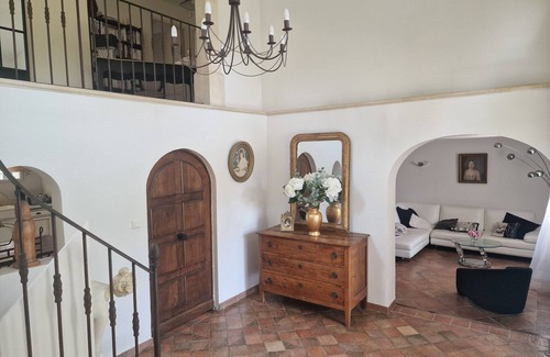 Mallemort Other | air-conditioned Provencal farmhouse 210m2 alpilles luberon private swimming pool