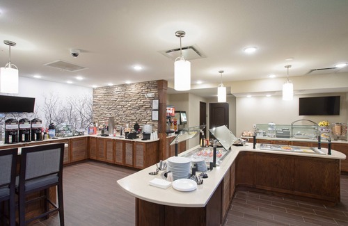 Littleton Apartment | Air-Conditioned Studio at Staybridge | Great Location!