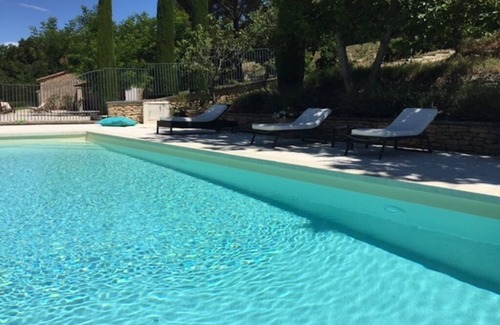 Menerbes House | Air Conditioning House with character located in Luberon