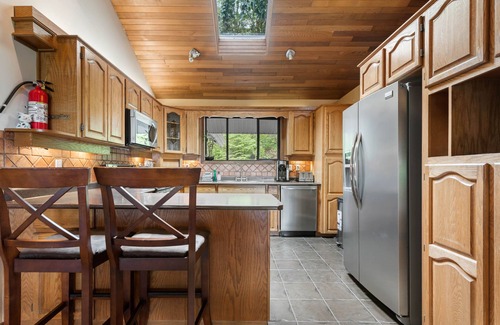 Promontory House | airD&D Canada