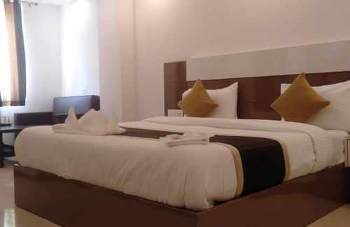 Mahipalpur Hotel | Airport Hotel J P Palace
