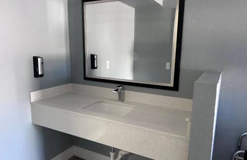 Northside Hotel | Airport Motor Inn