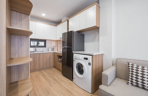 Cong Vi Apartment | Airport pickup/dropoff-private apt-near lake