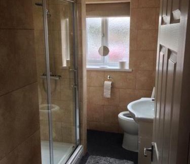 Lulsgate Bottom Hotel | Airport Tavern Accommodation