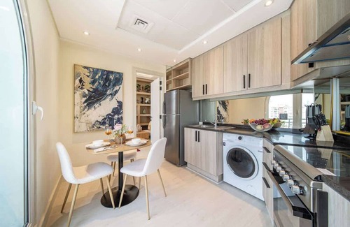Discovery Gardens Apartment | Airstay | Modern Studio | Near Al Furjan Metro!