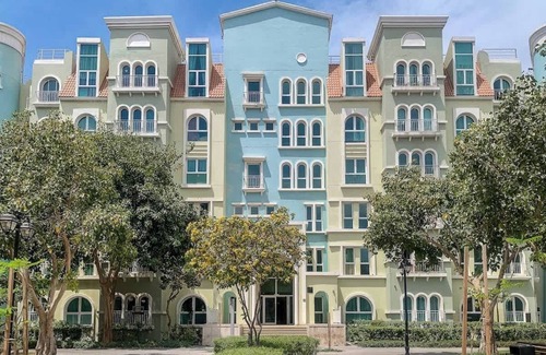 Discovery Gardens Apartment | Airstay | Modern Studio | Near Al Furjan Metro!