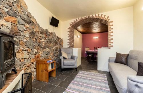 Espargal House | Akivillas Loulé Holiday