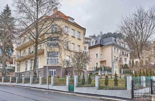 Karlovy Vary Apartment | Akropolis Apart Hotel