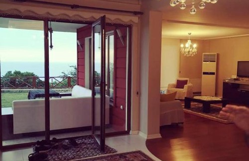 Trabzon Villa | AKYAZI AK VİLLA
