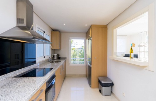 Casares Apartment | AL-411 ESTEPONA - APARTMENT - ALCAZABA LAGOON