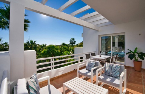 Casares Apartment | AL-411 ESTEPONA - APARTMENT - ALCAZABA LAGOON