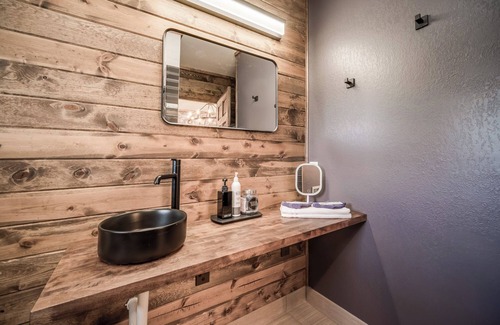 Prescott Hotel | Al Capone-Inspired Hideaway