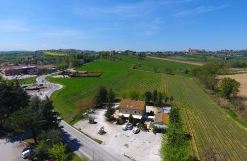 Corinaldo Hotel | Al Casolare