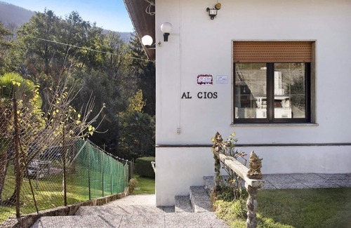 Azzio House | AL CIOS VACATION HOME FOR A RELAXING VACATION IN THE GREEN OF NATURE