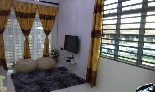 Kulim House | AL DHAKIYA HOMESTAY KULIM 3r2b