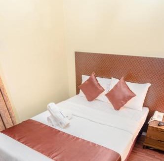 Al Sabkha Hotel | Al Karnak Hotel