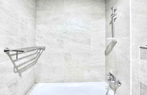 Jumeira 3 Apartment | Al Manara Classic Luxe Studio