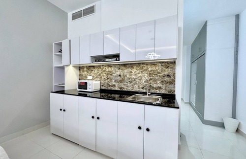 Jumeira 3 Apartment | Al Manara Classic Maison Suite