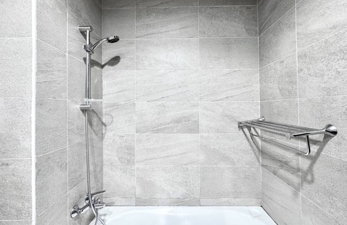 Dubai Apartment | Al Manara Premium Deluxe Studio
