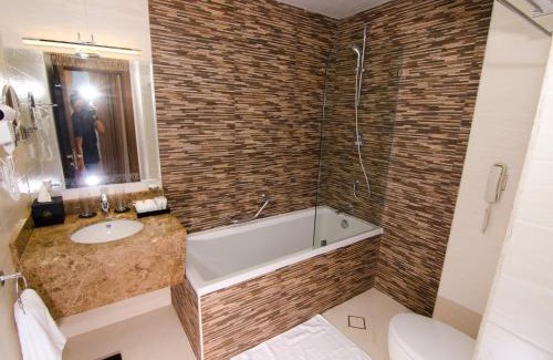 Muscat Hotel | Al Murooj Grand Hotel