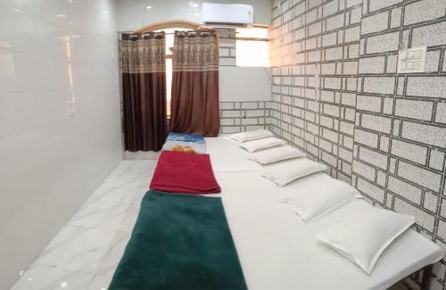 Ajmer Hotel | Al Rehman Guest House