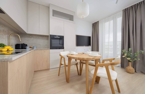 Mirow Apartment | Al. Solidarności 153 | Zen Prestige Apartment Warsaw | Air conditioning | Parkin