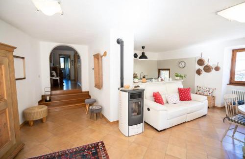 Lomaso Apartment | Al Veciarin