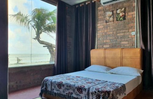 Kota Bharu House | ALA Beach Lodge - Rhu Homestay