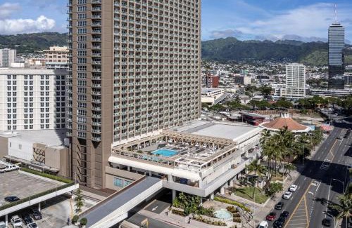 Ala Moana Apartment | Ala Moana Condo by Zelloo