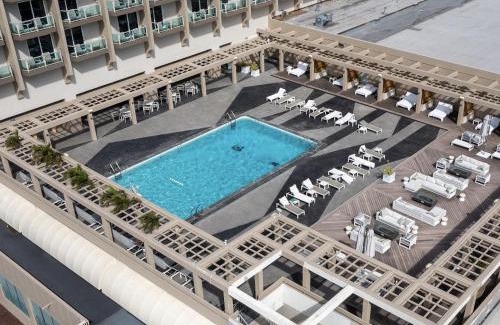Ala Moana Apartment | Ala Moana Condo by Zelloo