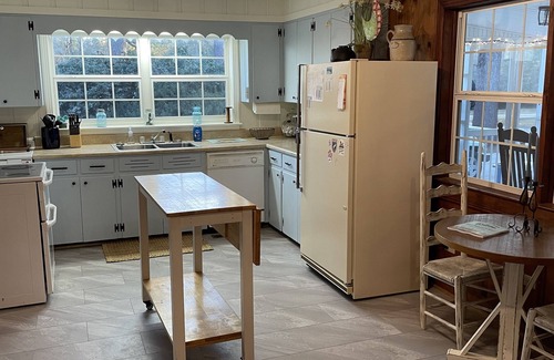 Wing House | Alabama cabin located in the National Forest, ATV Park, and Beaches!