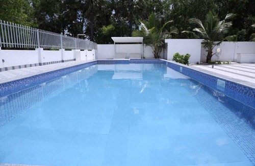 Cheyyur Villa | Alamparai Villa: Riverfront House W/Great Views, Full Kitchen, & Strong Wi-Fi