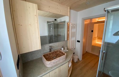 Sopramonte Apartment | Alaska House Suite Bering - sauna and relax
