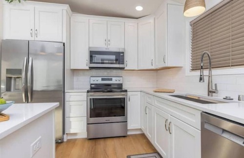 North Star House | Alaskan Retreat/Trails/Downtown