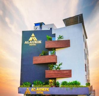 Shirdi Hotel | Alaukik Hotel