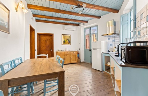 Oristano Historic Centre House | Albachiara - Room 2 Oristano