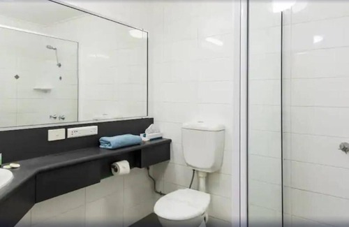 Trunding Hotel | Albatross Bay Resort