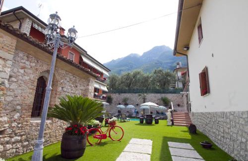 Assenza Hotel | Albergo Casa Este