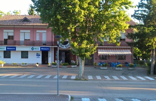 Piandimeleto Hotel | Albergo Ester