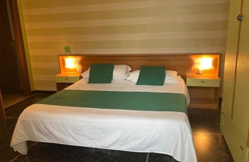 Borghetto Santo Spirito Hotel | Albergo Glory
