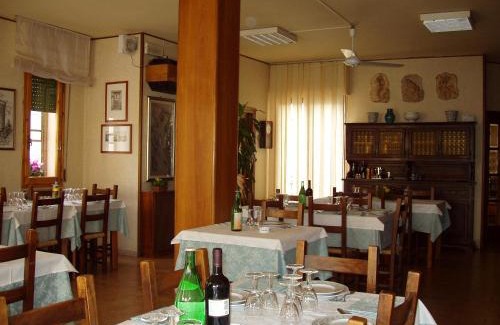 Sansepolcro Hotel | Albergo Ristorante Taverna dalla "Lisina"