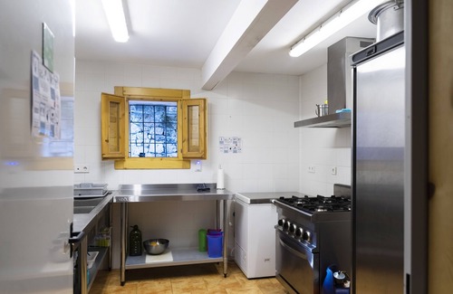 Las Majadas House | ALBERGUE TEJADILLOS is a site specially designed to share.