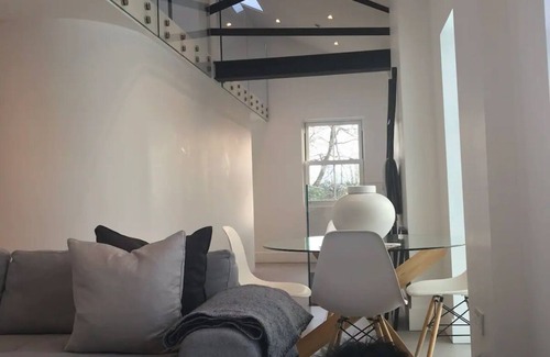 St Albans House | Albion Mills Amalgamation Living, Spacious 4 Bed 4 Bathroom & Mezzanine Officen