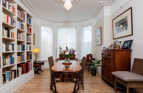 Stroud Green House | Alchemist's Lodgings, by Veeve