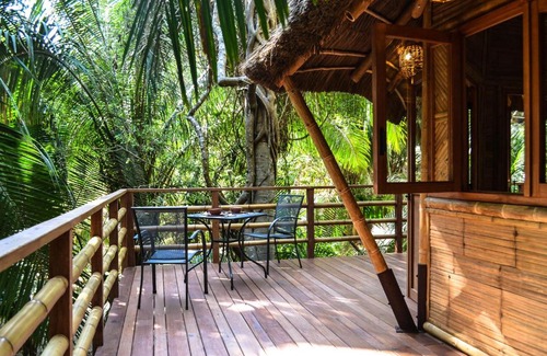 San Francisco Cabin | Aldea Bamboo Village