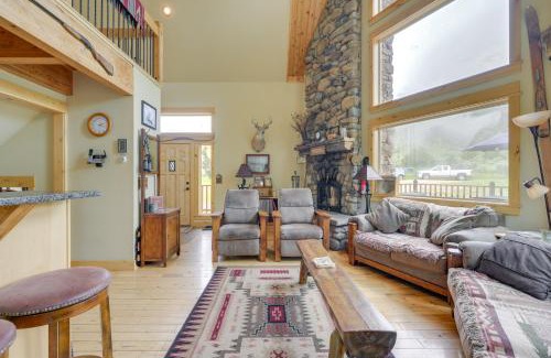 Alder House | Alder Home with Mountain Views 2 Mi to Ruby River