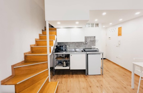 Naples City Centre Apartment | Ale & Tizy House 3 Apartment with mezzanine and small balcony.