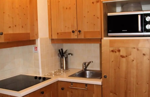 Val Cenis Apartment | ALE217 : Apartment for 6 people at the foot of the slopes with swimming pool