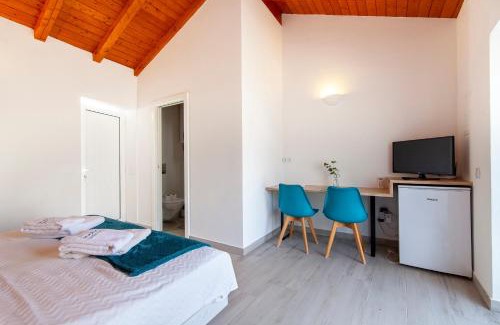 Alfarrobeira Apartment | Alegria's House
